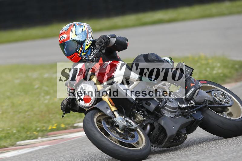 /15 13.05.2025 Max Racing ADR/Gruppe rot/44